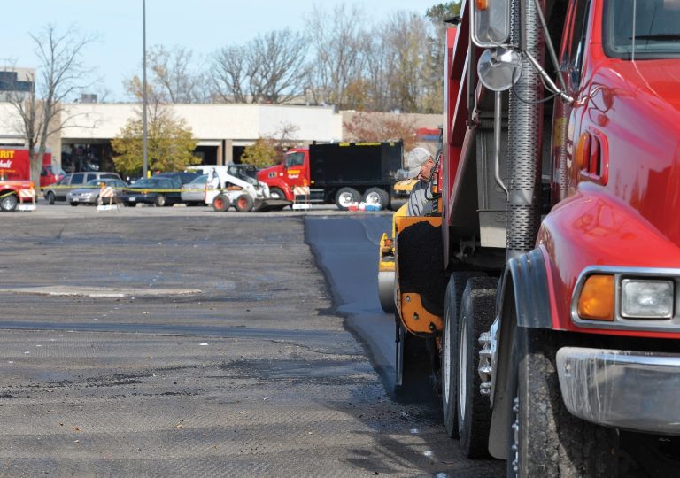 asphalt maintenance in Racine, best asphalt paving in Kenosha, driveway paving in Waukesha